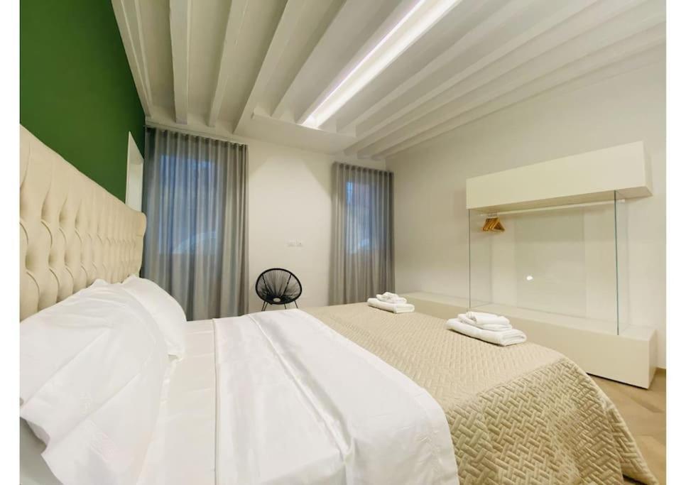 Sweet Time Venice, Luxury San Marco Frezzaria Apt! Exterior foto